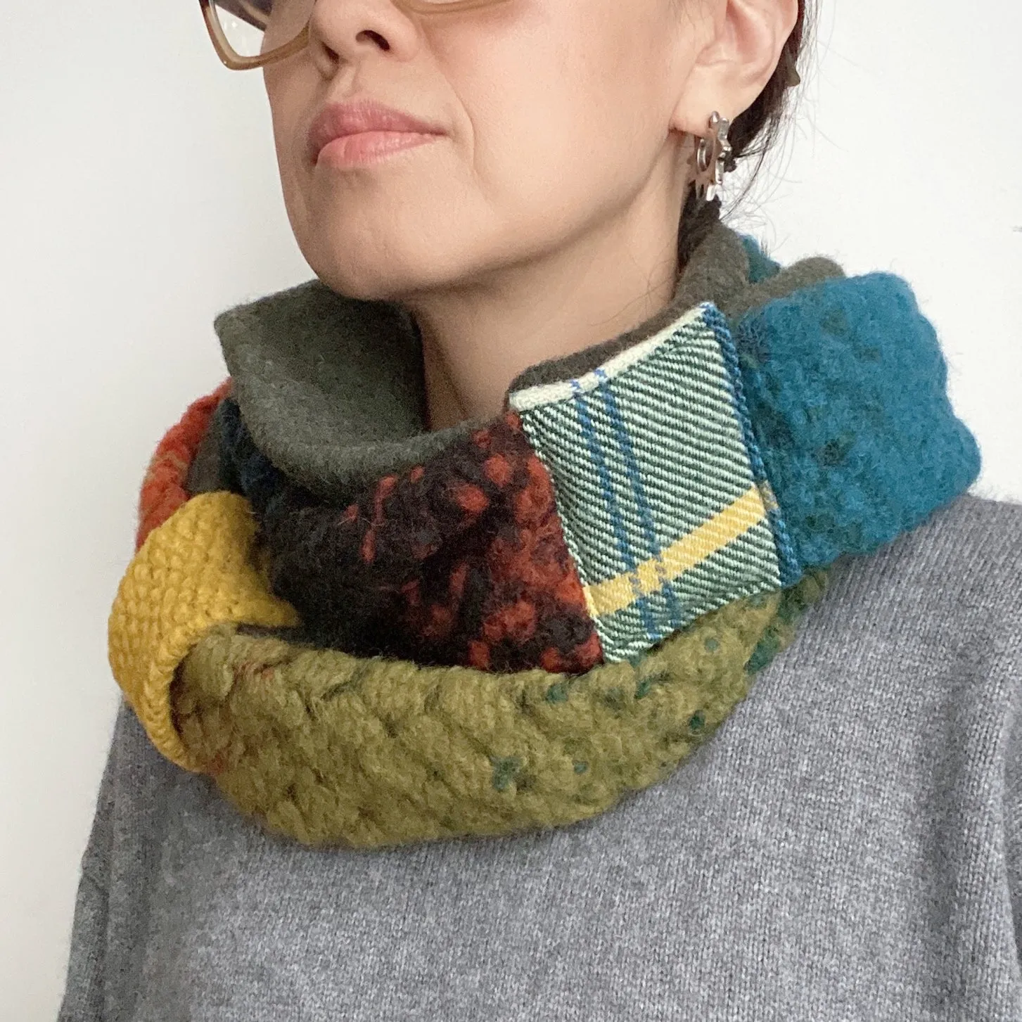 Double loop neck scarf Fall color