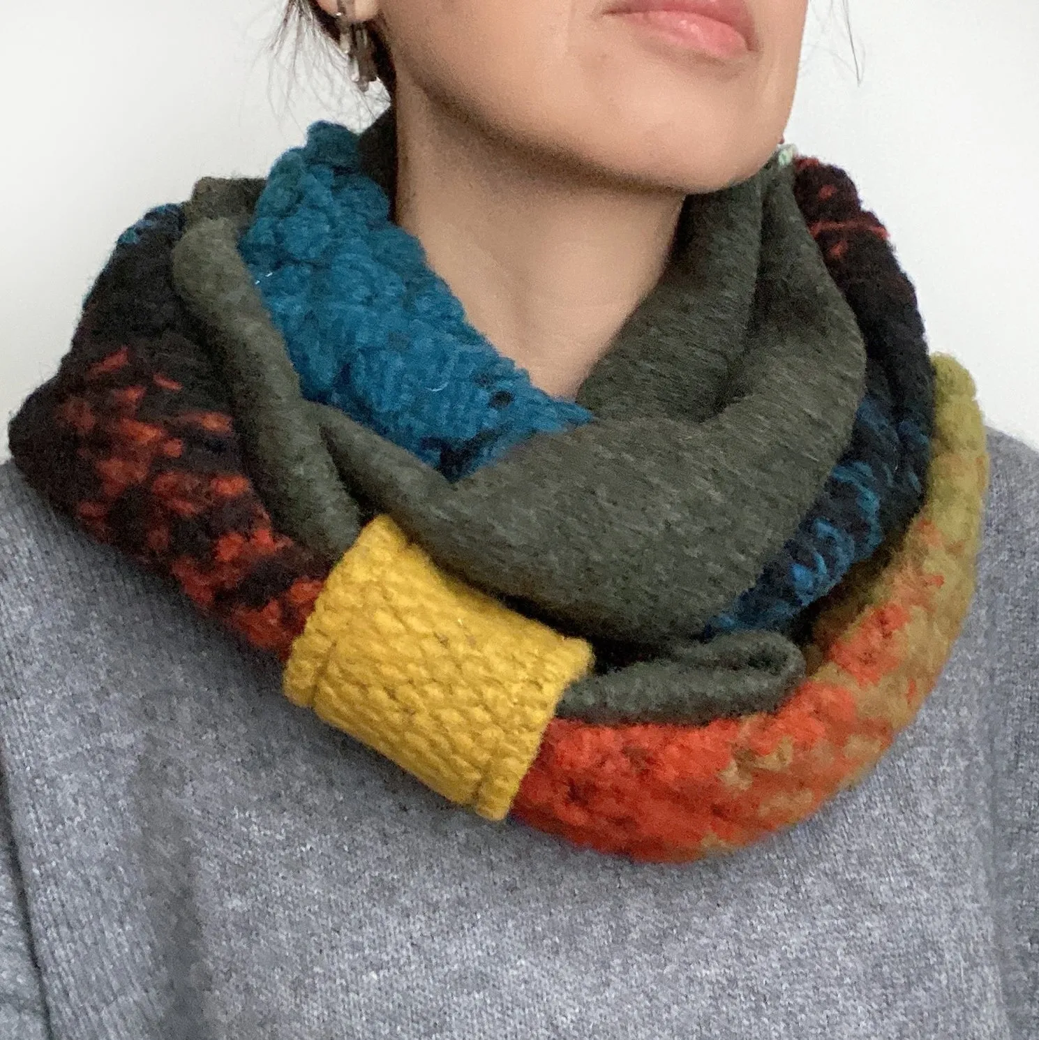 Double loop neck scarf Fall color