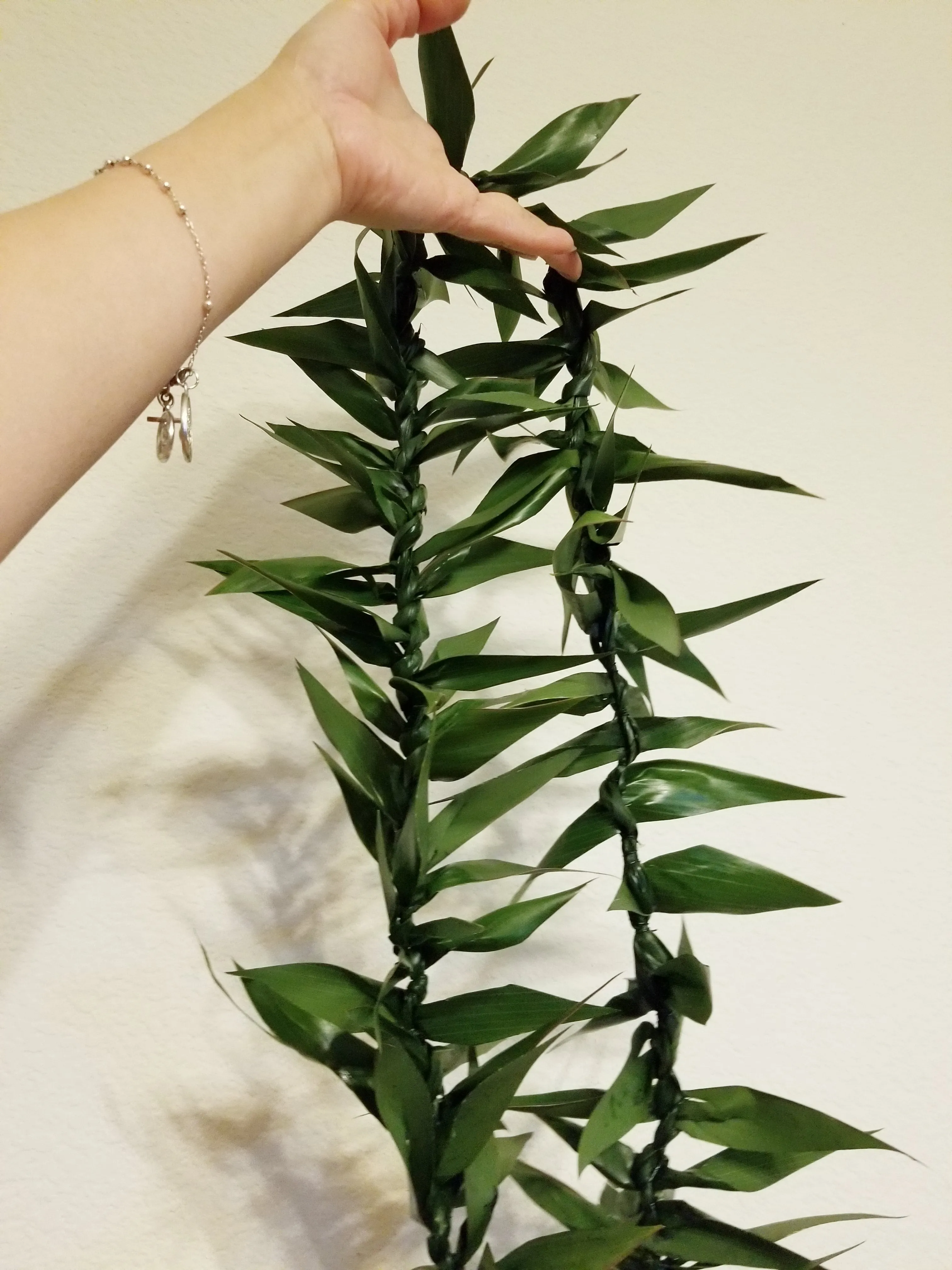 Double Ti Leaf Maile Lei