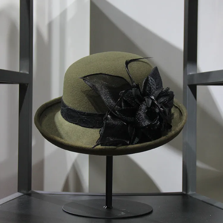 Fashion elegant bowler hat in autumn and winter Women's woolen pot hat Feather mesh flower felt hat