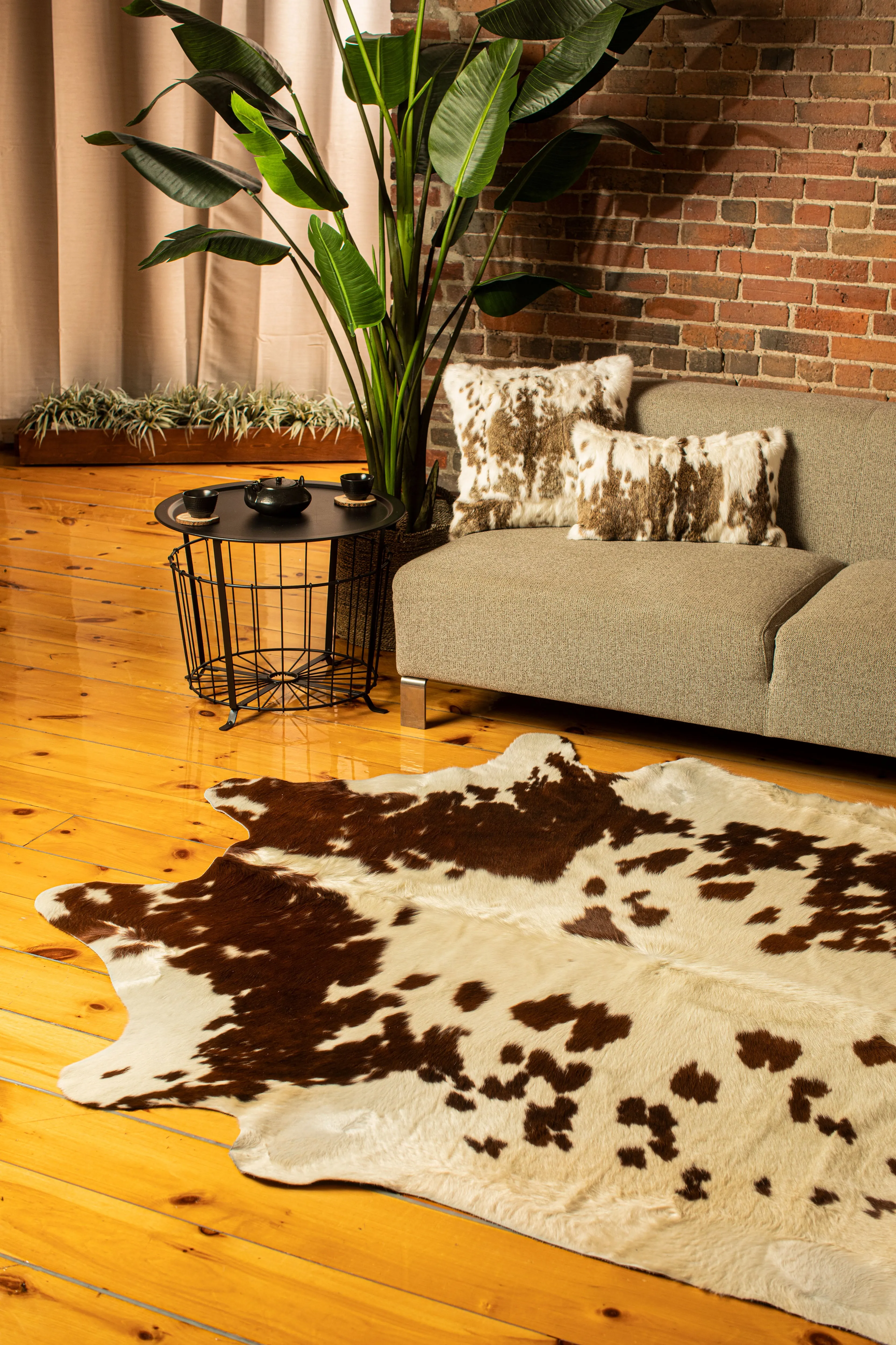 Natural Home Decor Kobe Cowhide Rug-1-Piece